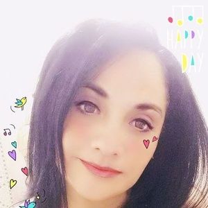 Meet your Posher, Ana luisa